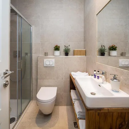 Charlie Chaplin Appartement Split