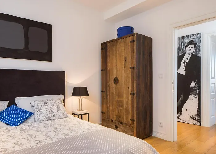 Charlie Chaplin * Σπλιτ